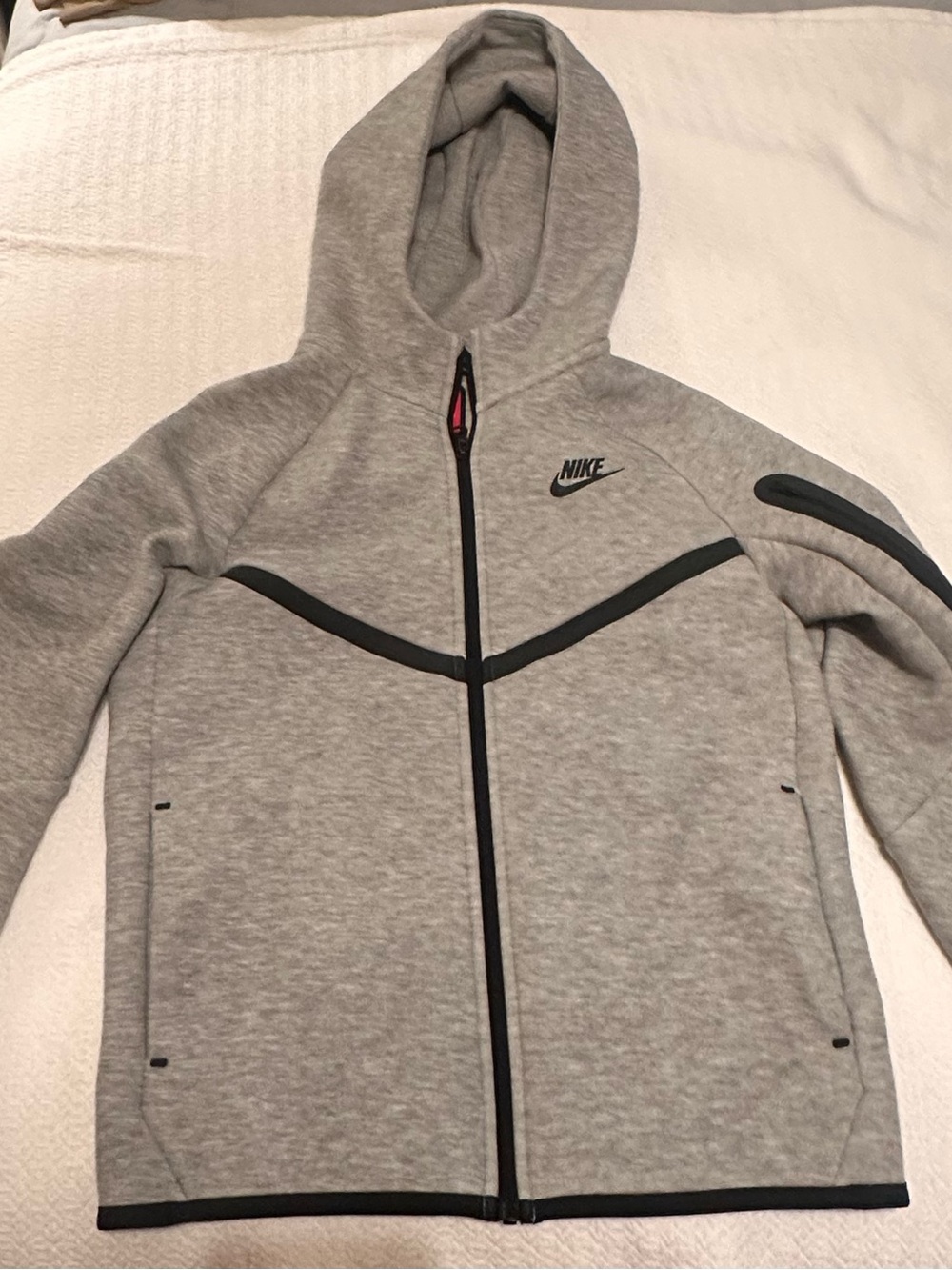 Nike Boys Tech fleece full zip jacket/sweatshirt
